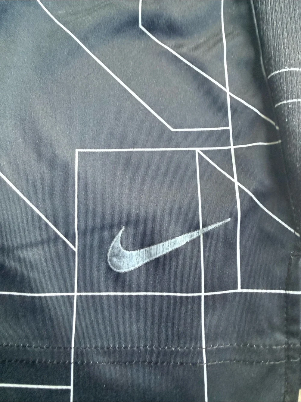 Youth Large Nike Dri-FIT Kids athletic training shorts